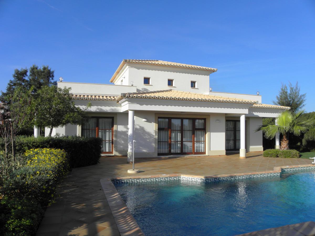 Almaverde Village & Spa Resort Бургау Екстериор снимка