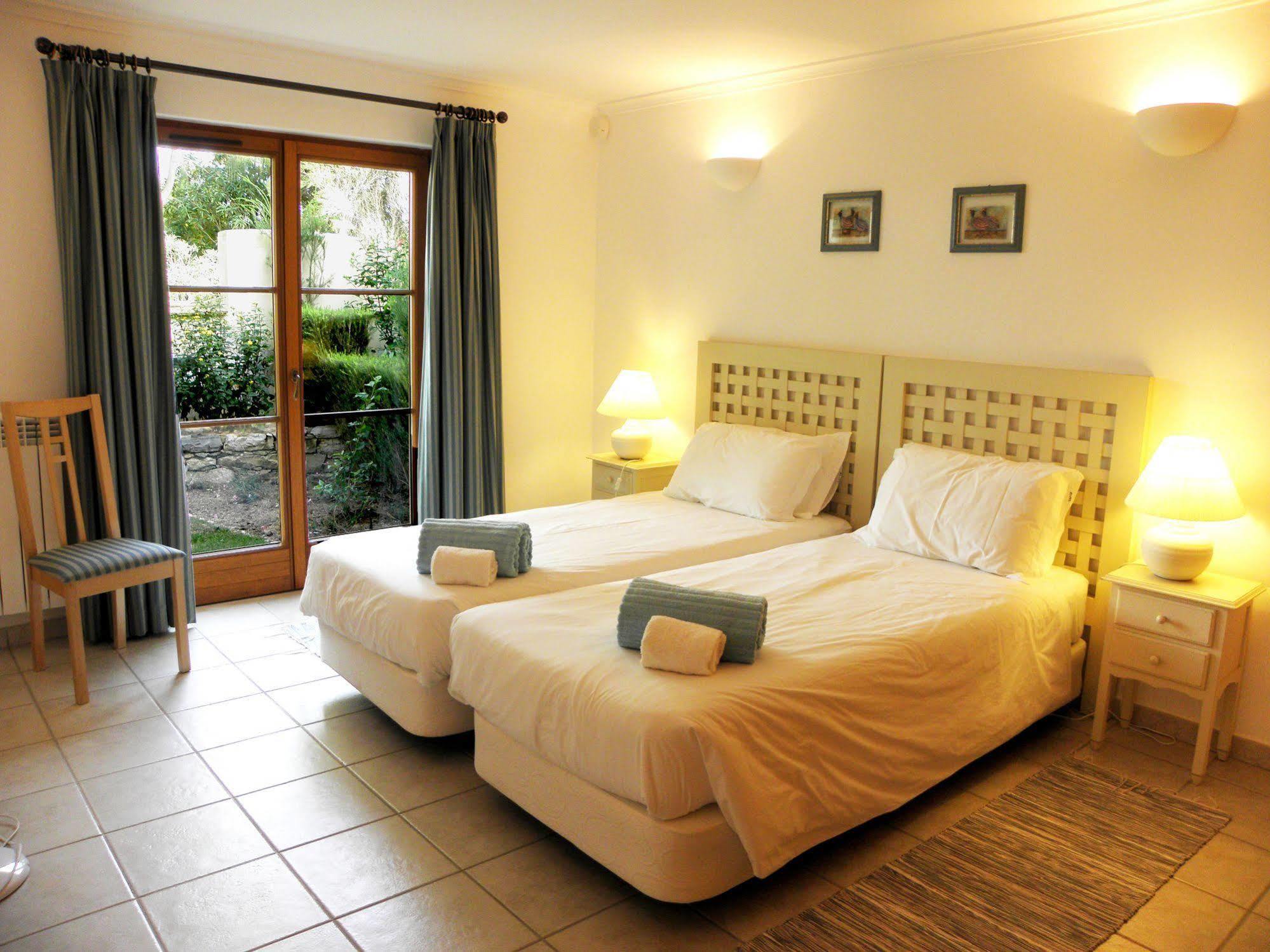 Almaverde Village & Spa Resort Бургау Екстериор снимка
