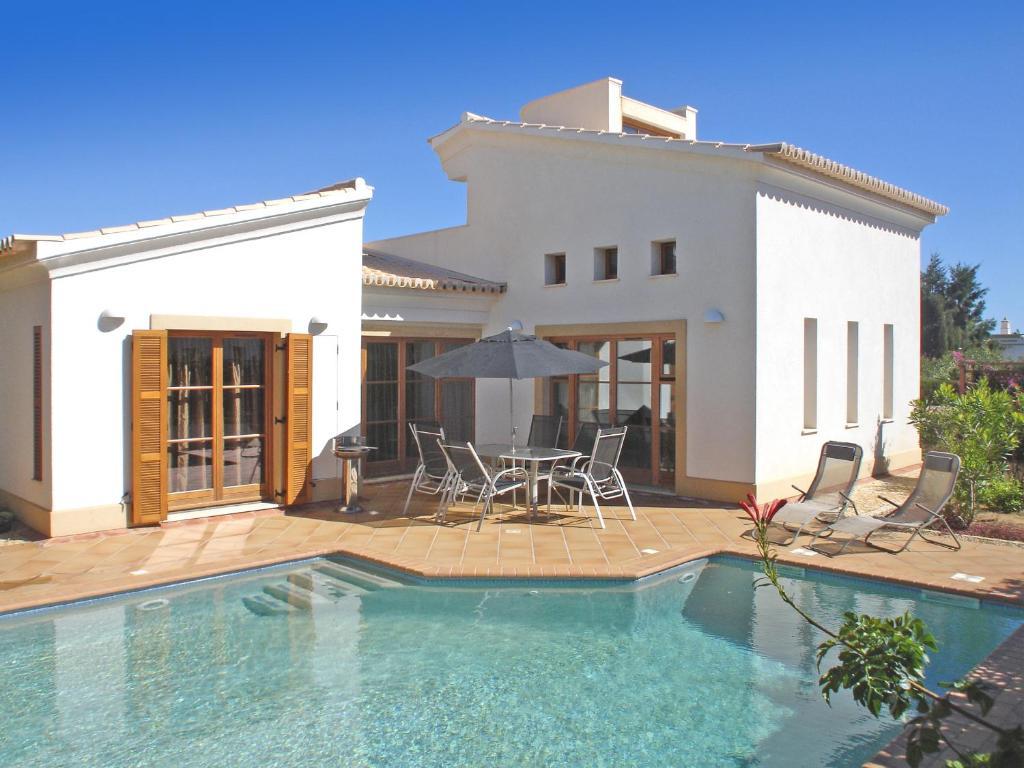 Almaverde Village & Spa Resort Бургау Стая снимка