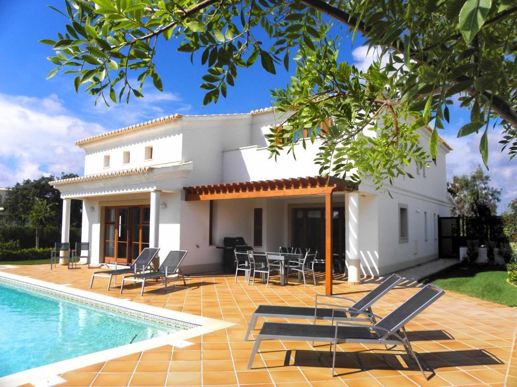 Almaverde Village & Spa Resort Бургау Стая снимка