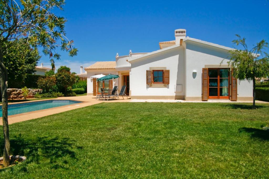 Almaverde Village & Spa Resort Бургау Стая снимка